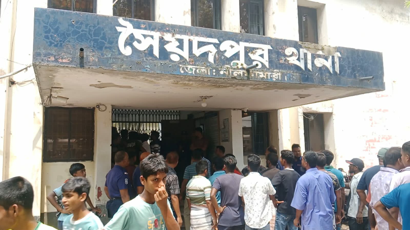 পেট্রোল ছিটিয়ে আগুনের ঘটনায় বৃদ্ধের মৃত্যু